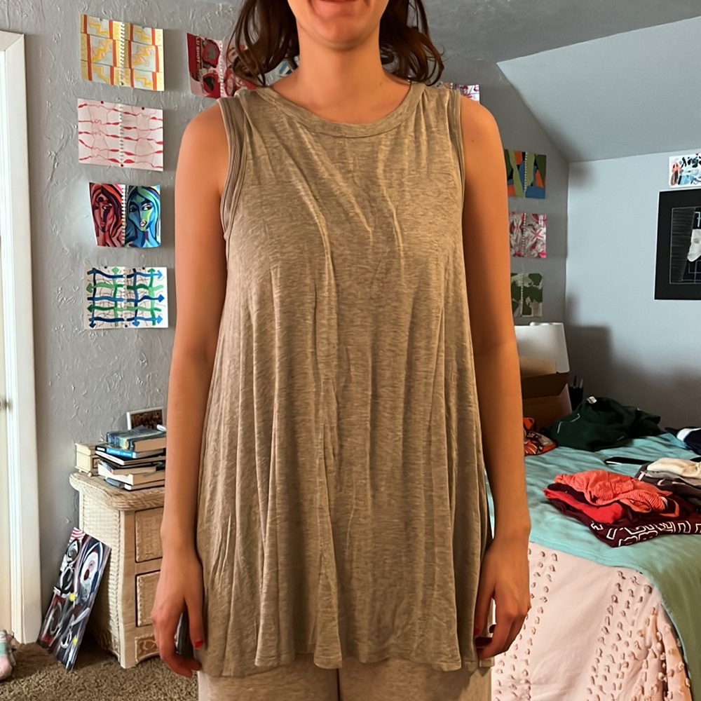 TANK TOP - Picture 2 of 6